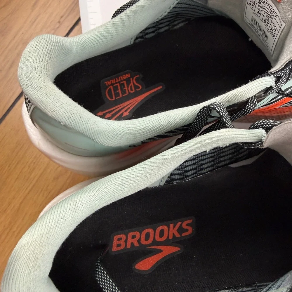 Brooks hyperion max